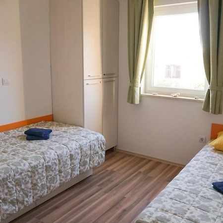 Apartment Пунат Екстериор снимка